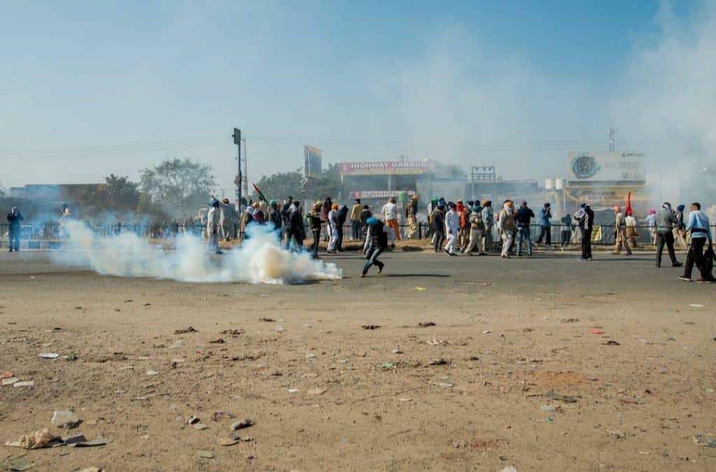 Tear Gas Unleashed on Farmers Protesting Against the new Farm Bills 